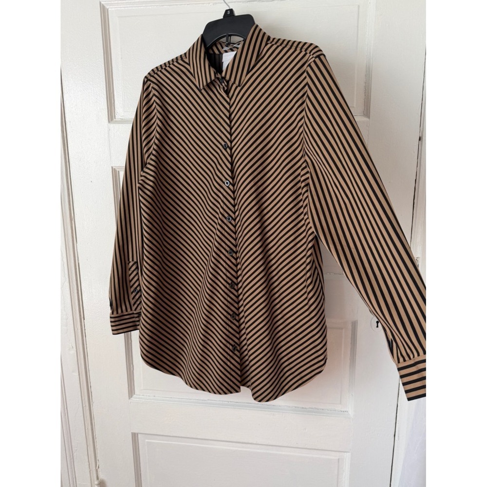 Chico's No Iron Chic Stretch Button Down Shirt Tan Black Diagonal Stripe Office - Picture 4 of 15